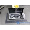 Image 8 : (4) Electric Philishave in Cases and Ceramic Container with Lid