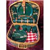 Image 1 : Wicker Picnic Basket Set