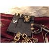 Image 5 : Large Assortment of Gold & Silver Tone Jewelry