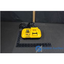 DeWalt DCB118 MAX Lithium Fast Charger