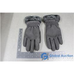 Ladies Black Gloves with Fake Fur Trim