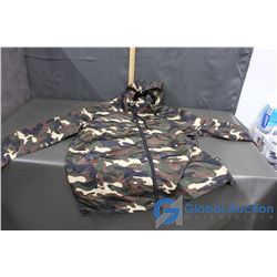 New Giant Windbreaker (tags on)