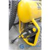 Image 4 : **Dewalt D55 Air Compressor