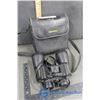 Image 1 : Bushnell Binoculars