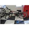 Image 1 : Mens Mountain Supercycle Black