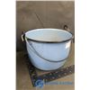 Image 2 : (2) Enamel Pots