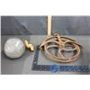 Image 1 : Vintage Pully and Light