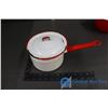 Image 4 : (5) Piece Red & White Enamel Pots with Lids