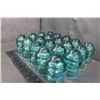Image 2 : (20) Glass Insulators