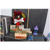 Image 1 : Holiday Decor