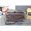 Image 5 : Travel Bag & Vintage Iron