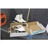 Image 1 : (2) Pairs of Figure Skates