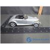 Image 4 : (2) Model Cars