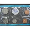 Image 3 : 1970 United States 10-Coin Mint Sets With Original Gov't Packaging.