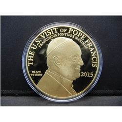 Huge Pope Francis Medal.  Probably 80 mm.  Visit to US.   Proof like and beautiful.