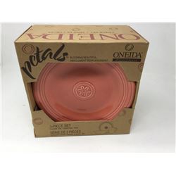 Oneida Petals 3-Piece Set