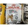 Image 1 : Royal Canin Dental Care Dog Food 17lbs