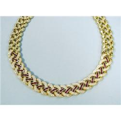 An attractive 18 kt. yellow gold and diamond neck