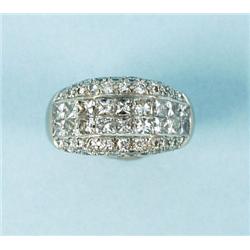 A very good platinum and diamond cocktail ring se