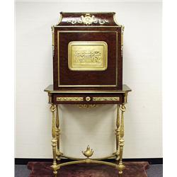 A very good antique French Louis XVI style salon 