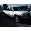 Image 2 : K4 --  2004 GMC SIERRA K2500 4X4 , White , 220342  KM's