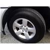 Image 8 : H1 --  2006 NISSAN ARMADA SE , Silver , 150,033 MILES