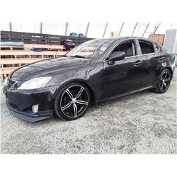 B4 --  2006 LEXUS IS250  , Black , 161973  KM's