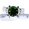 Image 2 : SPARKLING 3.3 CT EMERALD GREEN DIAMOND