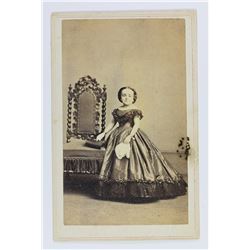 CARTE DE VISITE MRS. GENERAL TOM THUMB