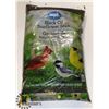 Image 1 : 13KG OF BIRD FOOD.