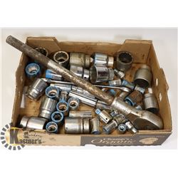 LARGE BOX OF MAINLY GRAY SOCKETS W/ A 3/4" DRIVE
