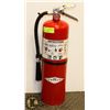 Image 1 : 10LBS CHARGED FIRE EXTINGUISHER