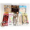 Image 1 : LOT OF ASSORTED BEAUTY PRODUCT