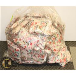 LOT OF ROSE WALLETS.