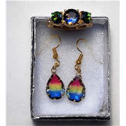 14)  RAINBOW TOPAZ TRIPLE STONE RING