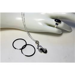 5)  SUITE OF BLACK ONYX AND SILVER TONE