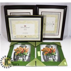 LOT OF PICTURE FRAMES