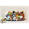 Image 1 : A BIN WITH SKYLANDERS FIGURINES