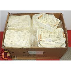 LOT OF WOOD BASKETS.