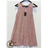 Image 1 : DKR WOMENS DRESS SIZE MEDIUM