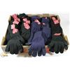 Image 1 : NEW NAVY BLUE WINTER GLOVES WITH TOUCH-SCREEN COMPATIBILITY AND ONE SIZE FITS ALL.