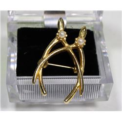 VINTAGE PAIR OF SPURS ESTATE BROACH