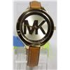 Image 5 : NEW MICHAEL KORS SLIM RUNWAY LEATHER STRAP WATCH