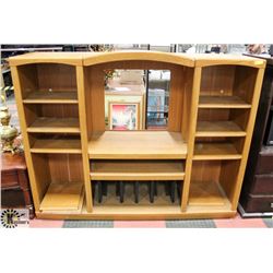 LARGE OAK TONED TV ENTERTAINMENT UNIT AS IS.