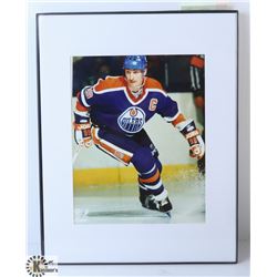 WAYNE GRETZKY 8 X 10" PHOTO