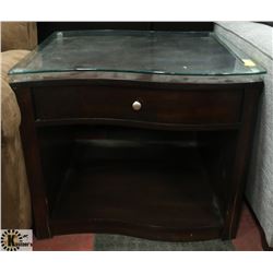 WOOD TONE AND GLASSTOP END TABLE WITH DRAWER