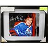 Image 1 : FRAMED WAYNE GRETZKY FACSIMILE AUTOGRAPH PHOTO.