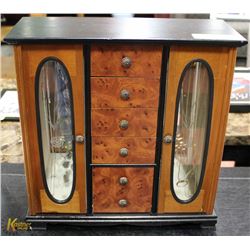 ESTATE  JEWELLERY BOX WITH CONTENTS