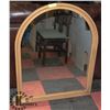 Image 1 : LARGE ARCHED MIRROR
