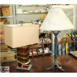 LOT OF 2 LAMPS